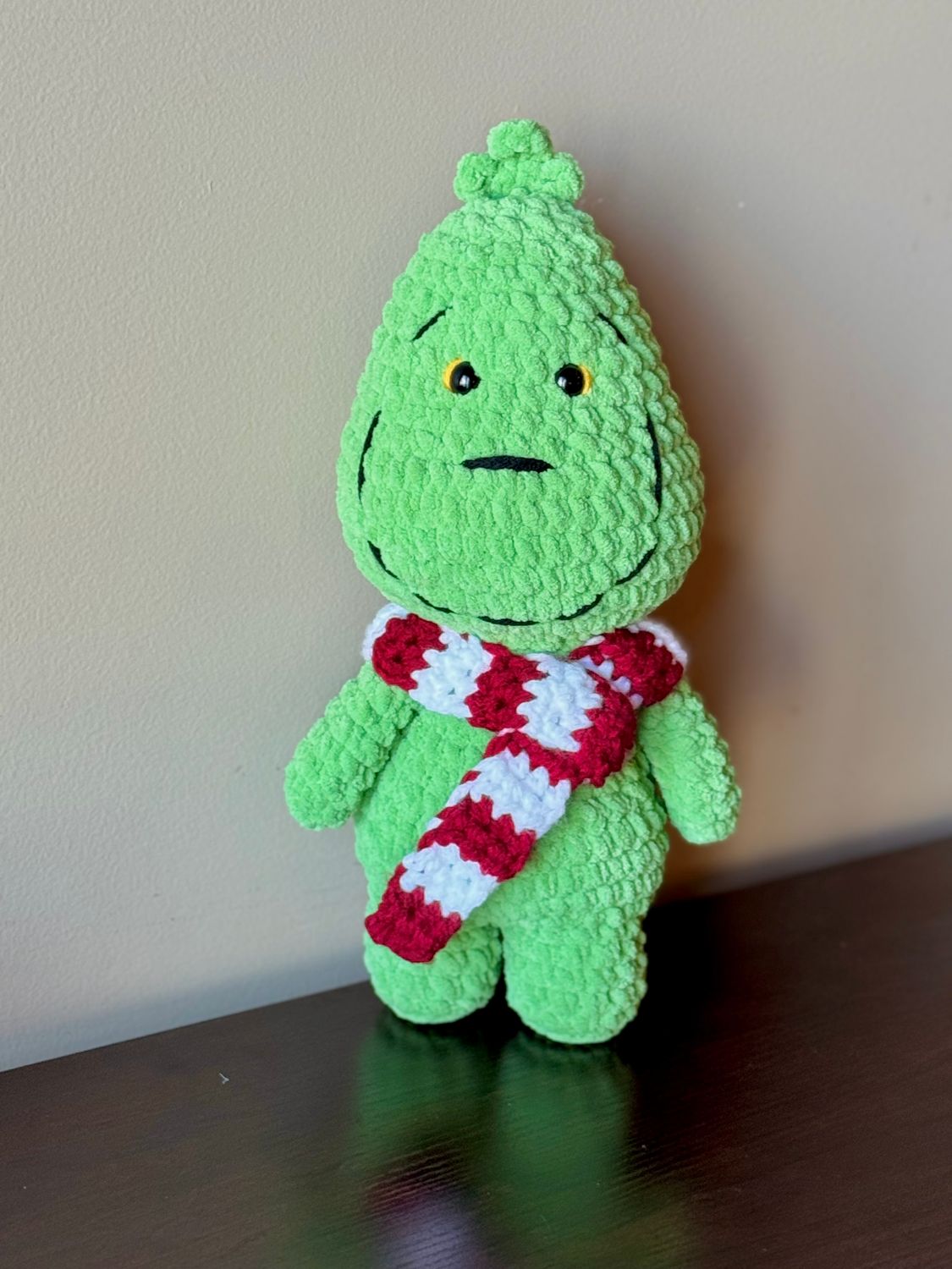 Plushy Grinch - Large