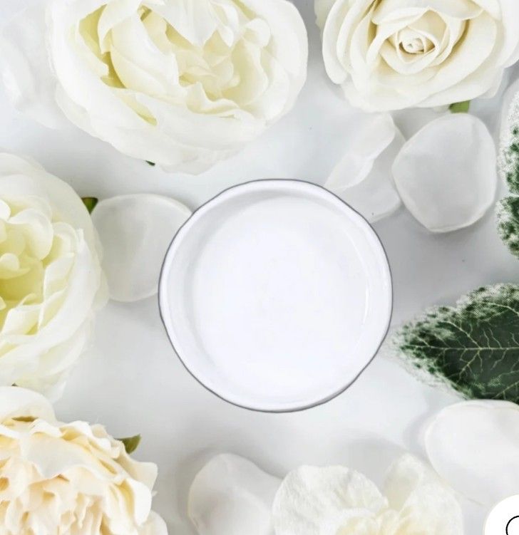 FFFPA  Paint Couture Chalk Style  8 oz, Color: Simply White Chalk Style Paint, Size: Chalk Style 8oz