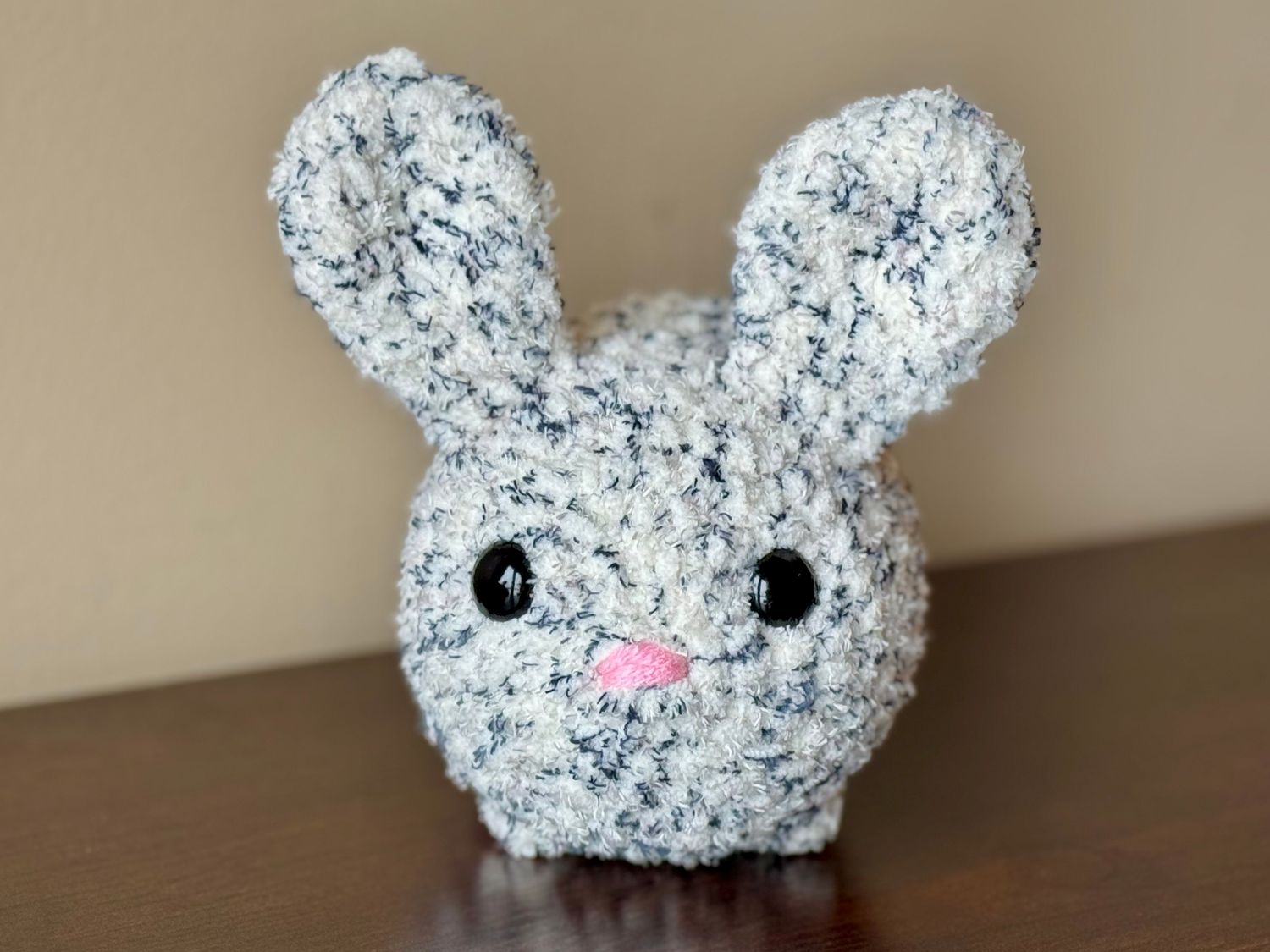 SC Loaf Bunny - White Speckled