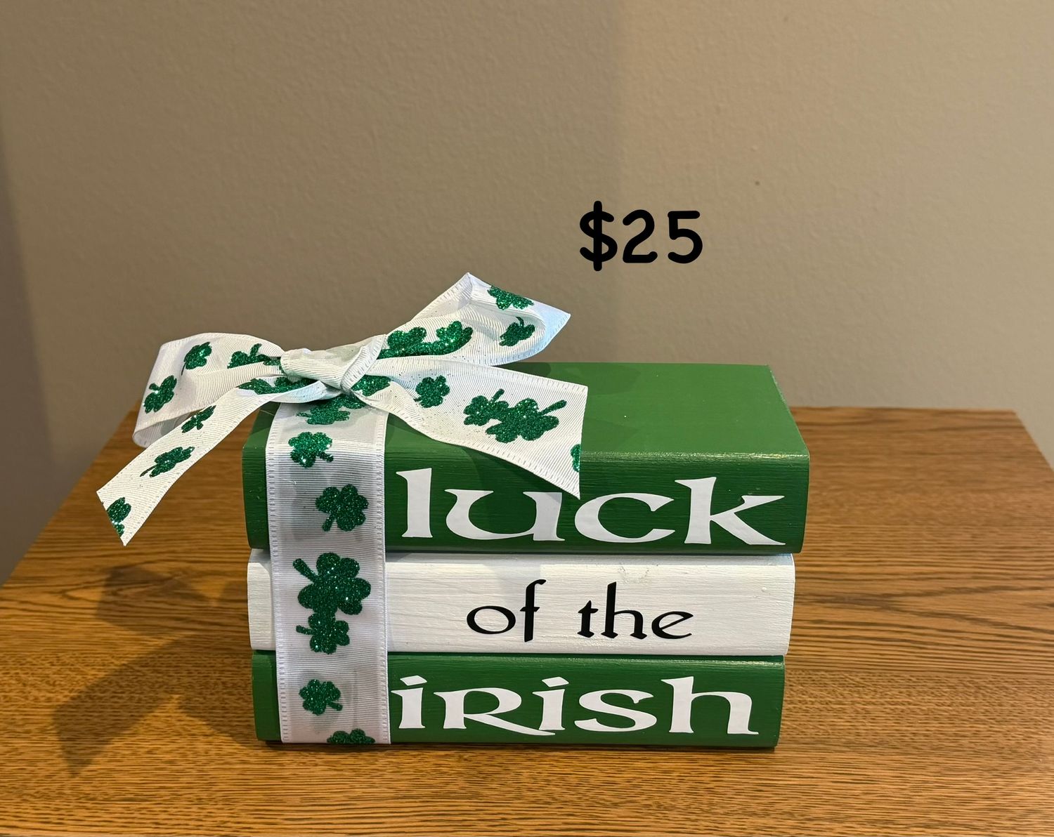 BBD St Patricks Day Book w/ribbon