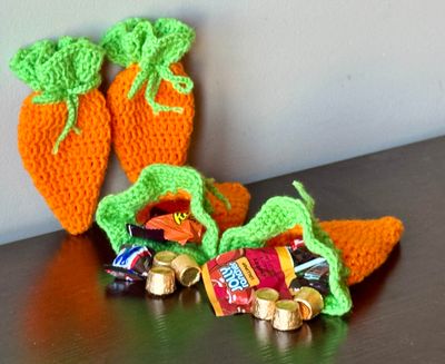 SC Drawstring Carrot Pouch