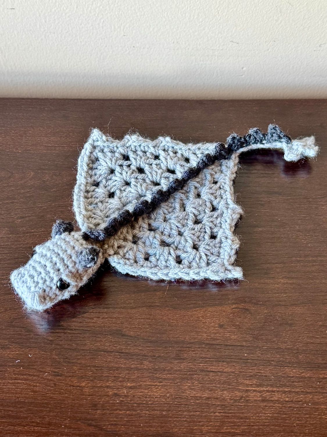 SC Dragon - Finger Puppet - Lt Grey