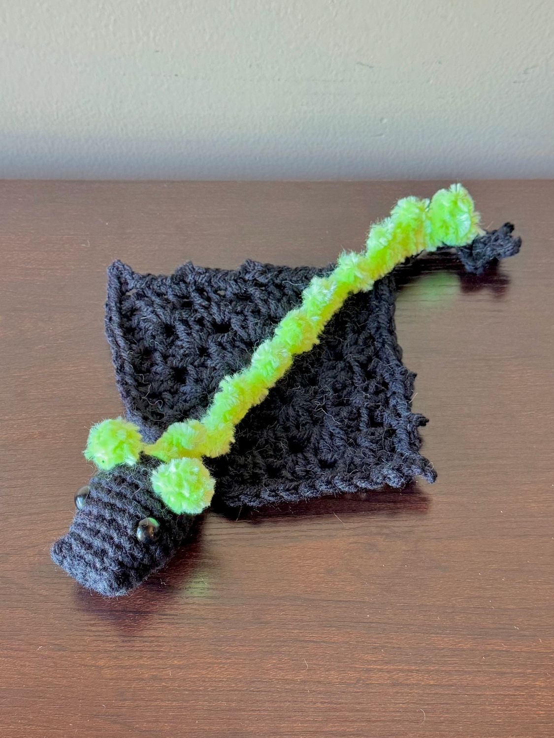 SC Dragon - Finger Puppet - GLOW Green
