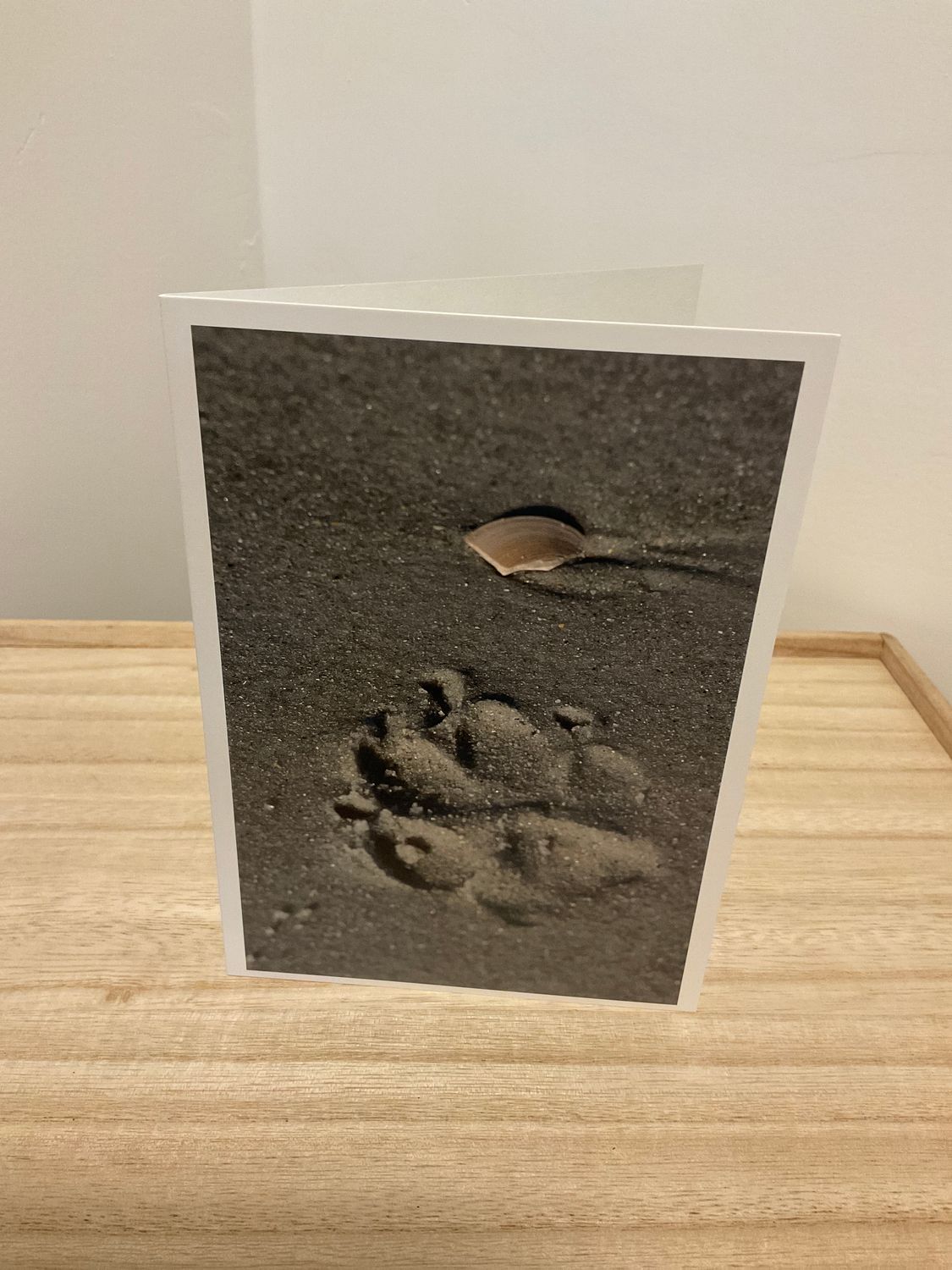 W DS Card - Sympathy Dog Paw Prints