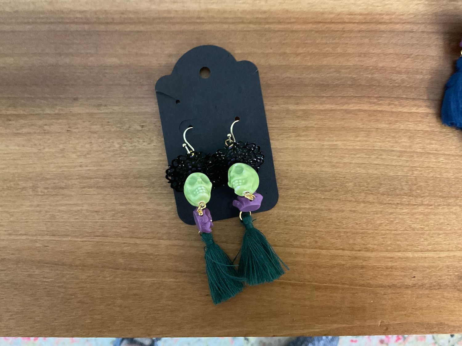 SKE5 Lime Green Skull Earrings