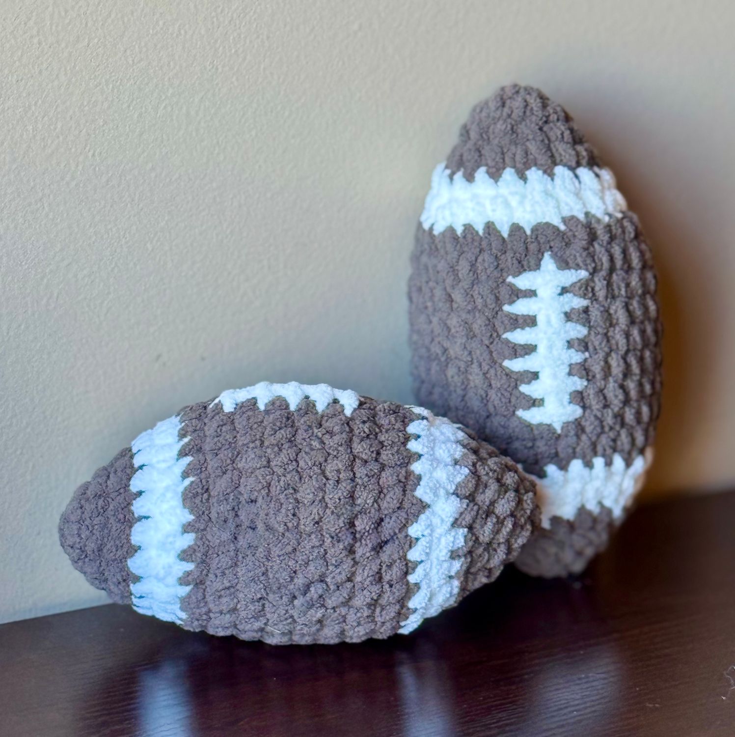 SC - Plushy Football - Brown
