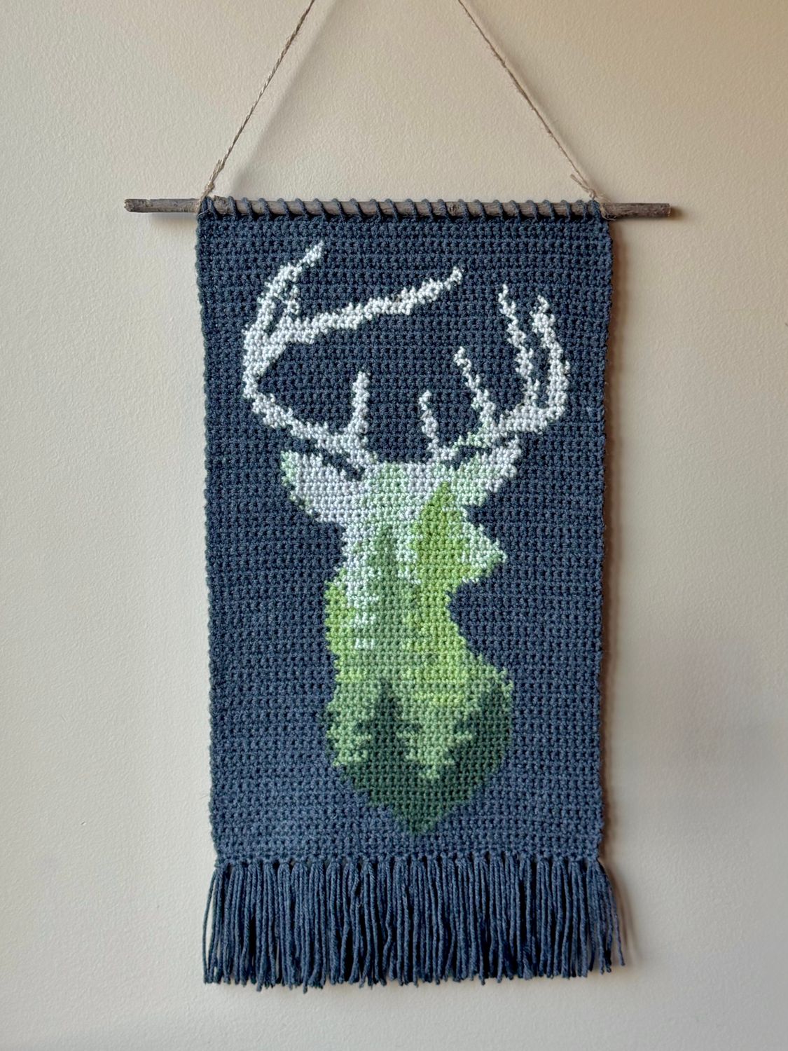 SC - Tapestry - Deer w/ Trees