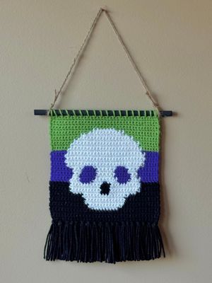 SC - Tapestry - Skull