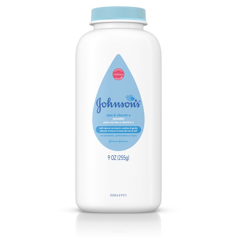 Johnson S Naturally Derived Cornstarch Baby Powder with Aloe & Vitamin E  9 Oz