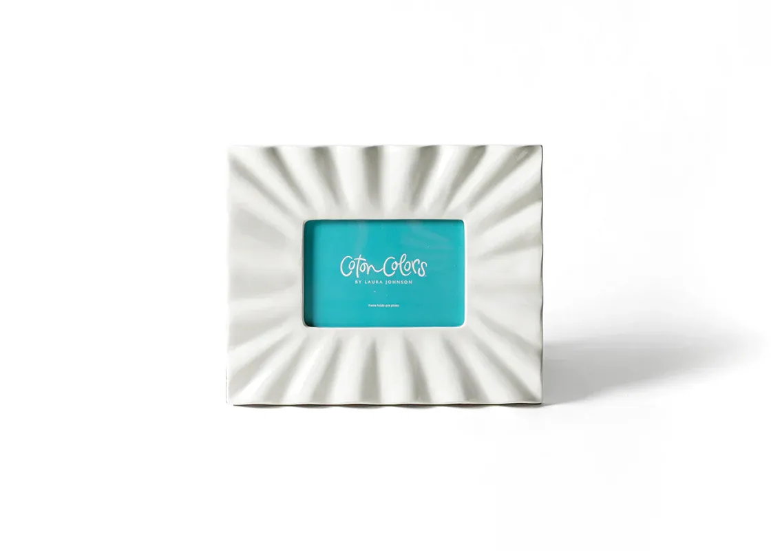 Signature Ruffle 11 Frame White