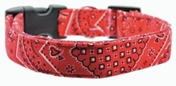 red bandana collar (medium)