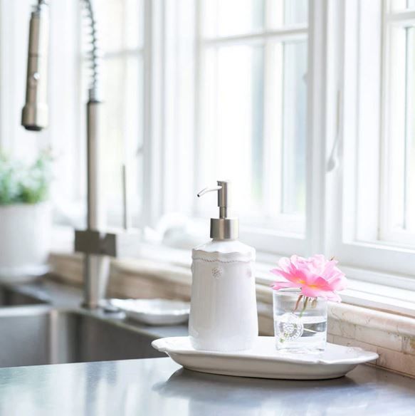 Berry &amp; Thread Whitewash Soap/Lotion/Sanitizer Dispenser