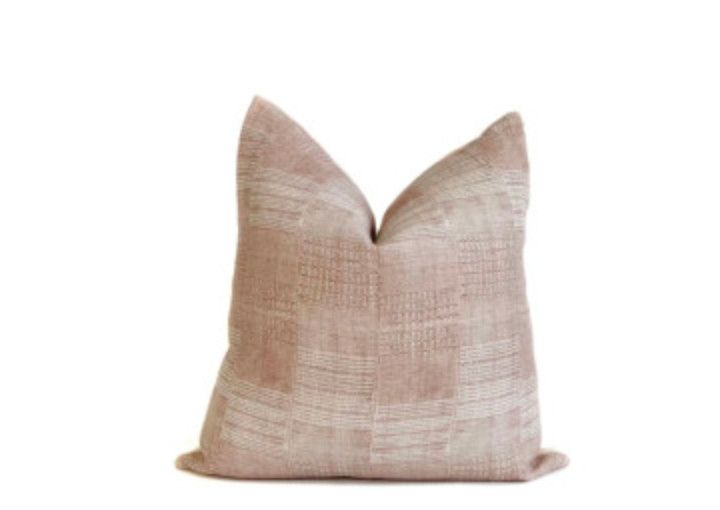 Astor Blush Pillow 22&quot;