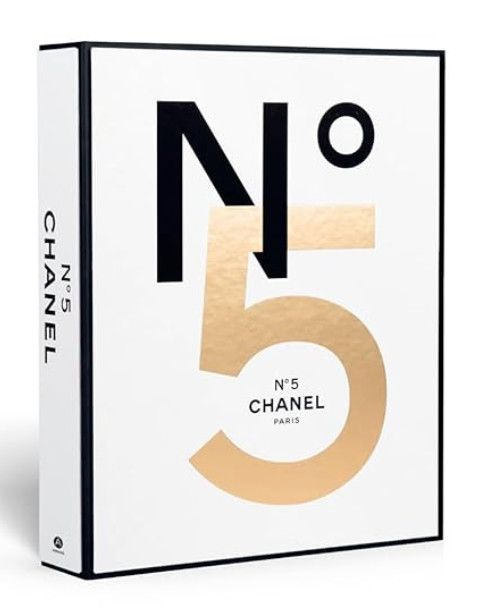 Chanel No5:  Story of a Perfume