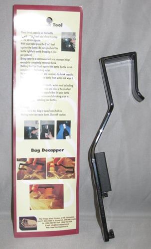 The 2 in 1 tool Shrink Tool and Decapper