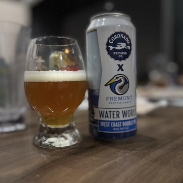 Coronado/Fremont Water World W. Coast DIPA 4pk cans single