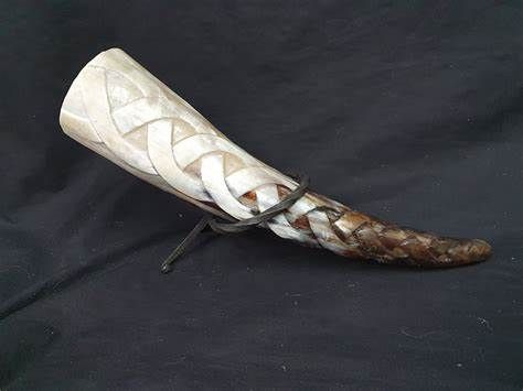 Drinking Horn with Carved Lines