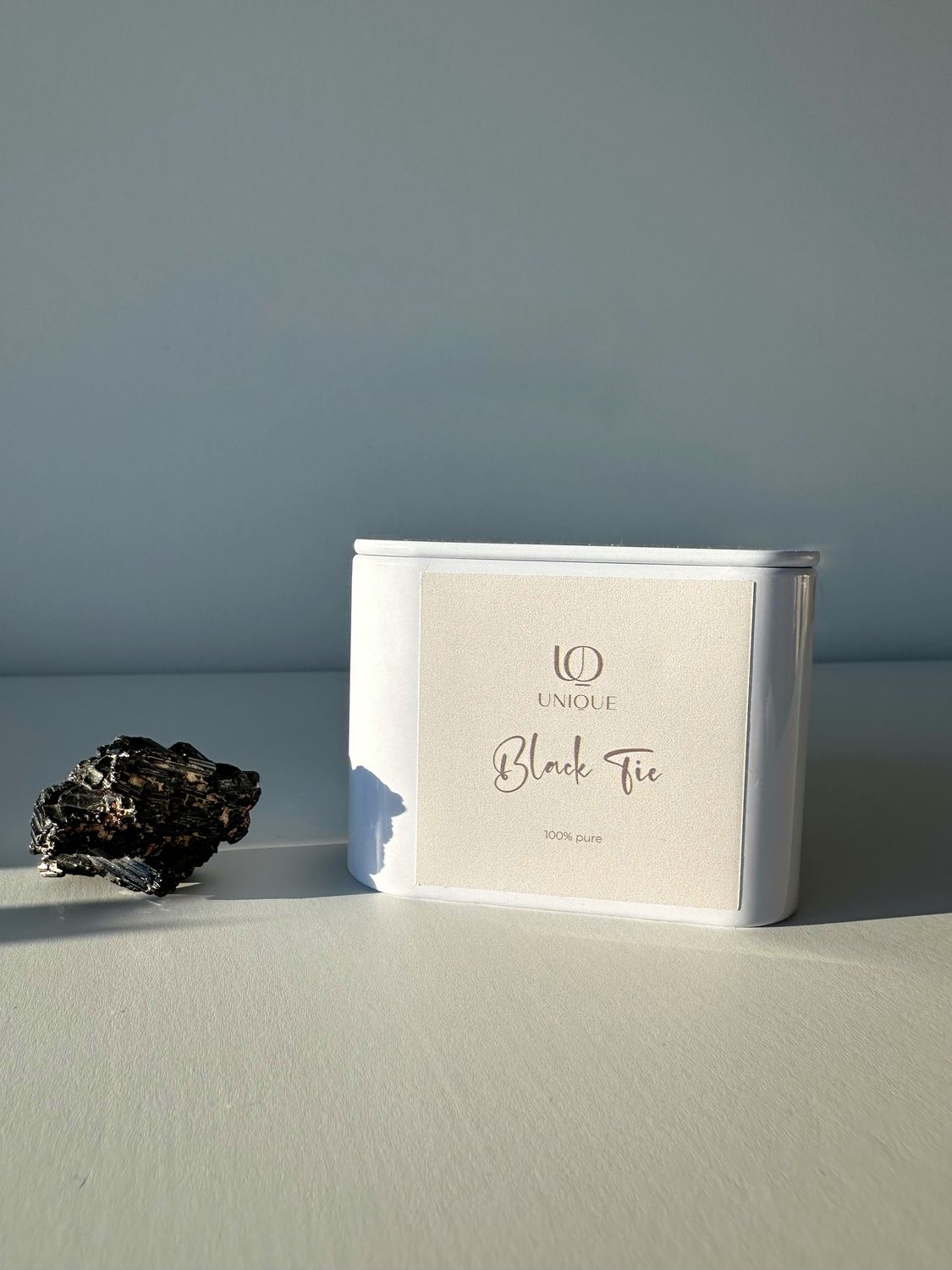 Soy candle in a white metal tin with lid. Fragrance &quot;Black tie&quot;