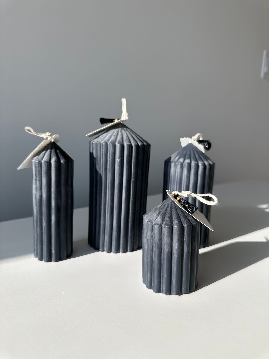 Luxury black set of four scented pillar candles | &quot;Black tie&quot;
