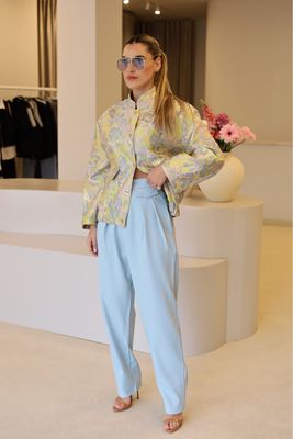 CALÇA CLÁSSICA AZUL PASTEL CALÇA CLÁSSICA AZUL PASTEL