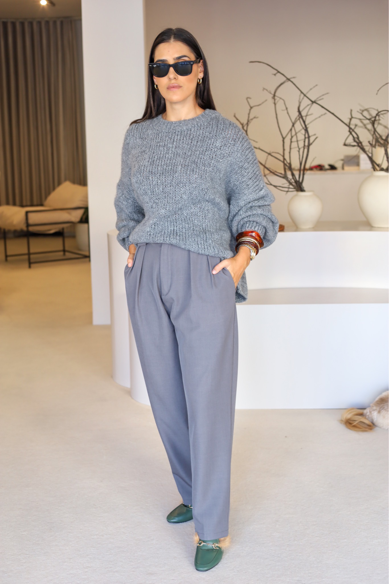 CALÇA CLÁSSICA CINZA