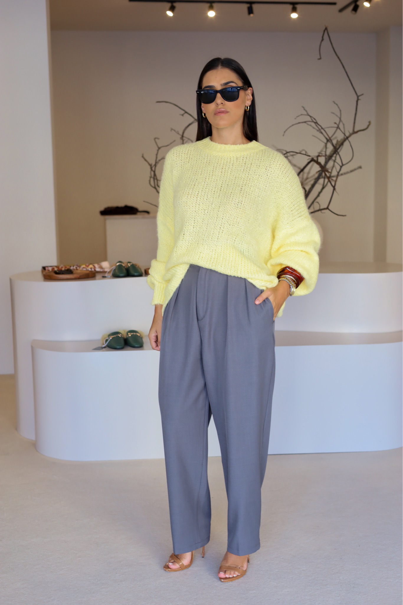 CAMISOLA DE MALHA AMARELO PASTEL