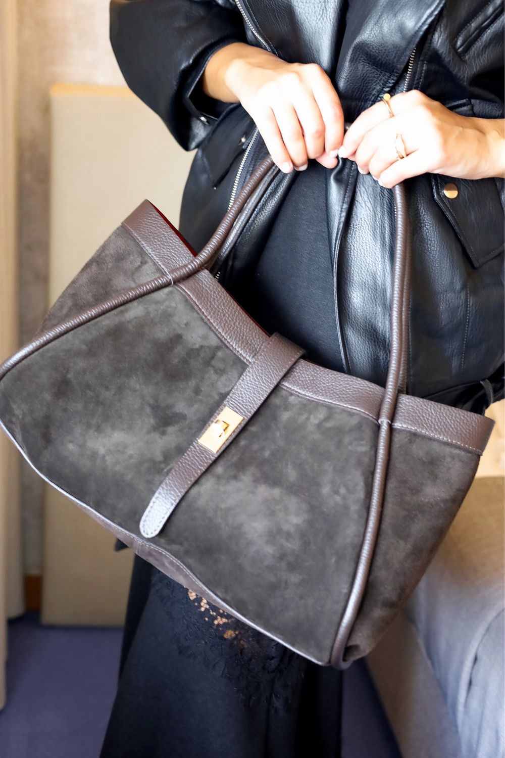 MALA EM PELE DE CAMURÇA