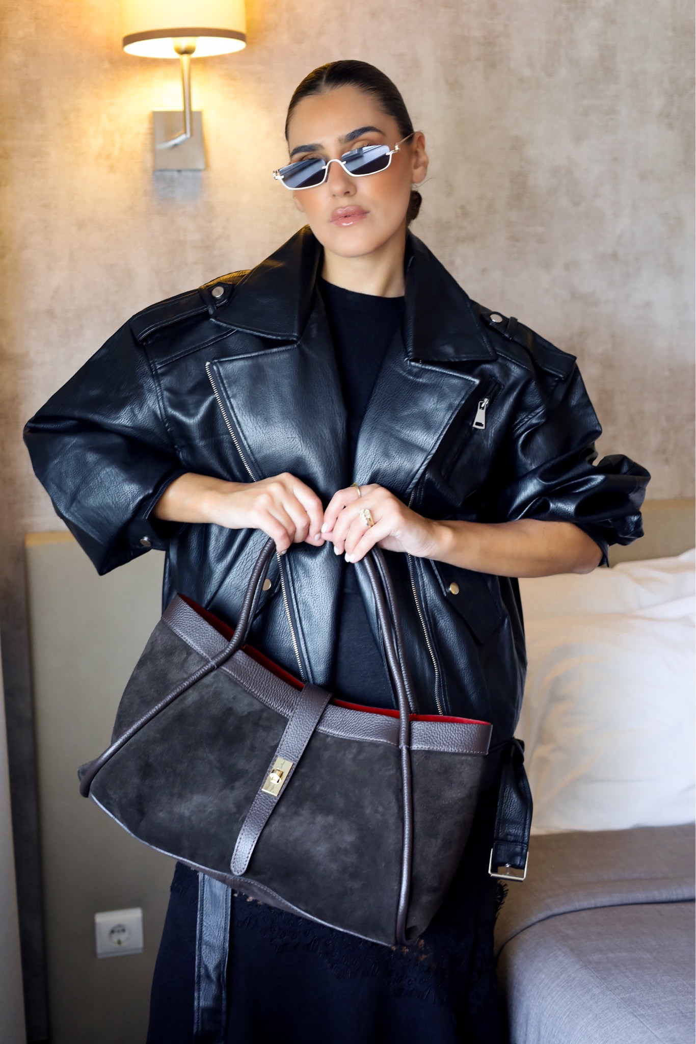 MALA EM PELE DE CAMURÇA