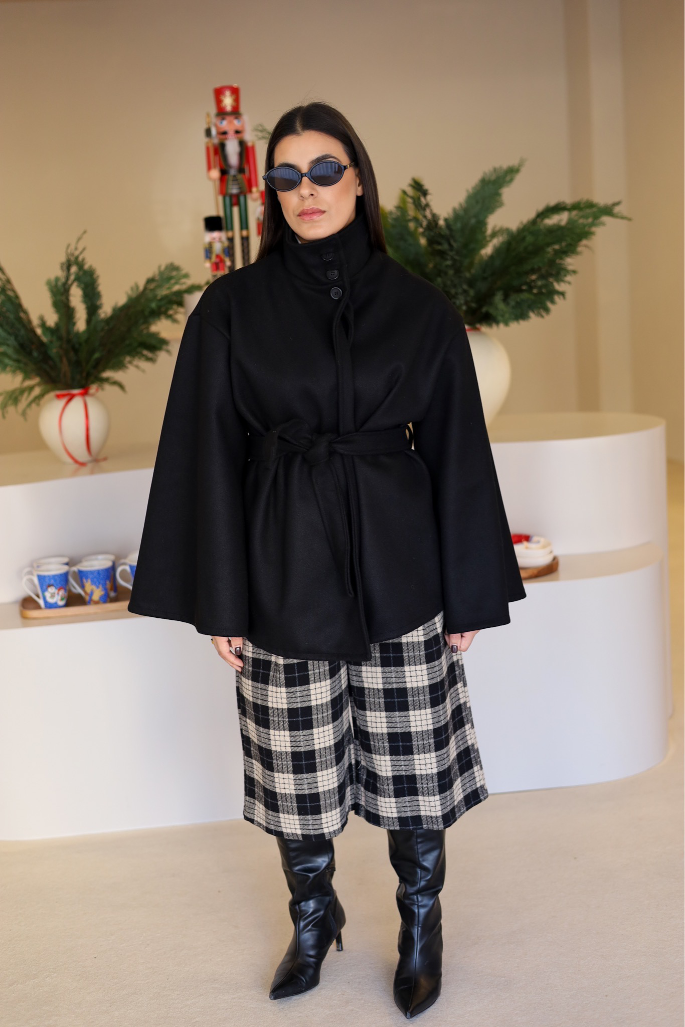 BERMUDAS PADRÃO PRETO