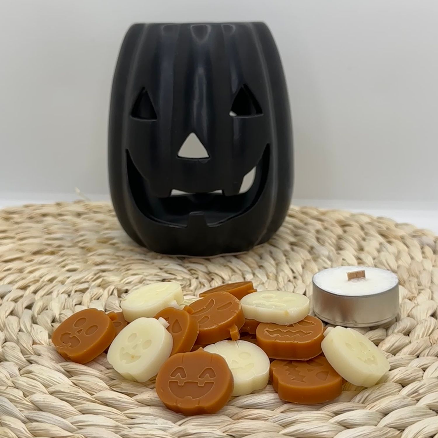Straaaaaszny box - czarny kominek, wosk &amp; tealight’y - Pumpkin Pie