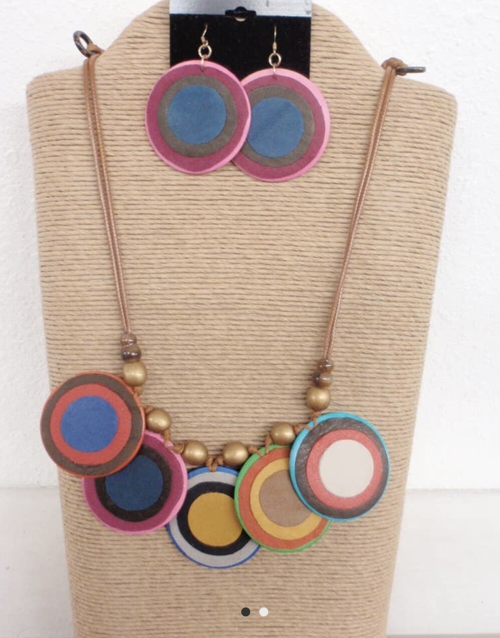 Leather Buttons Necklace Set