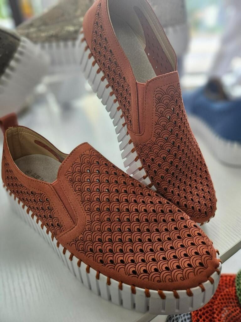 Light Brick Loafer