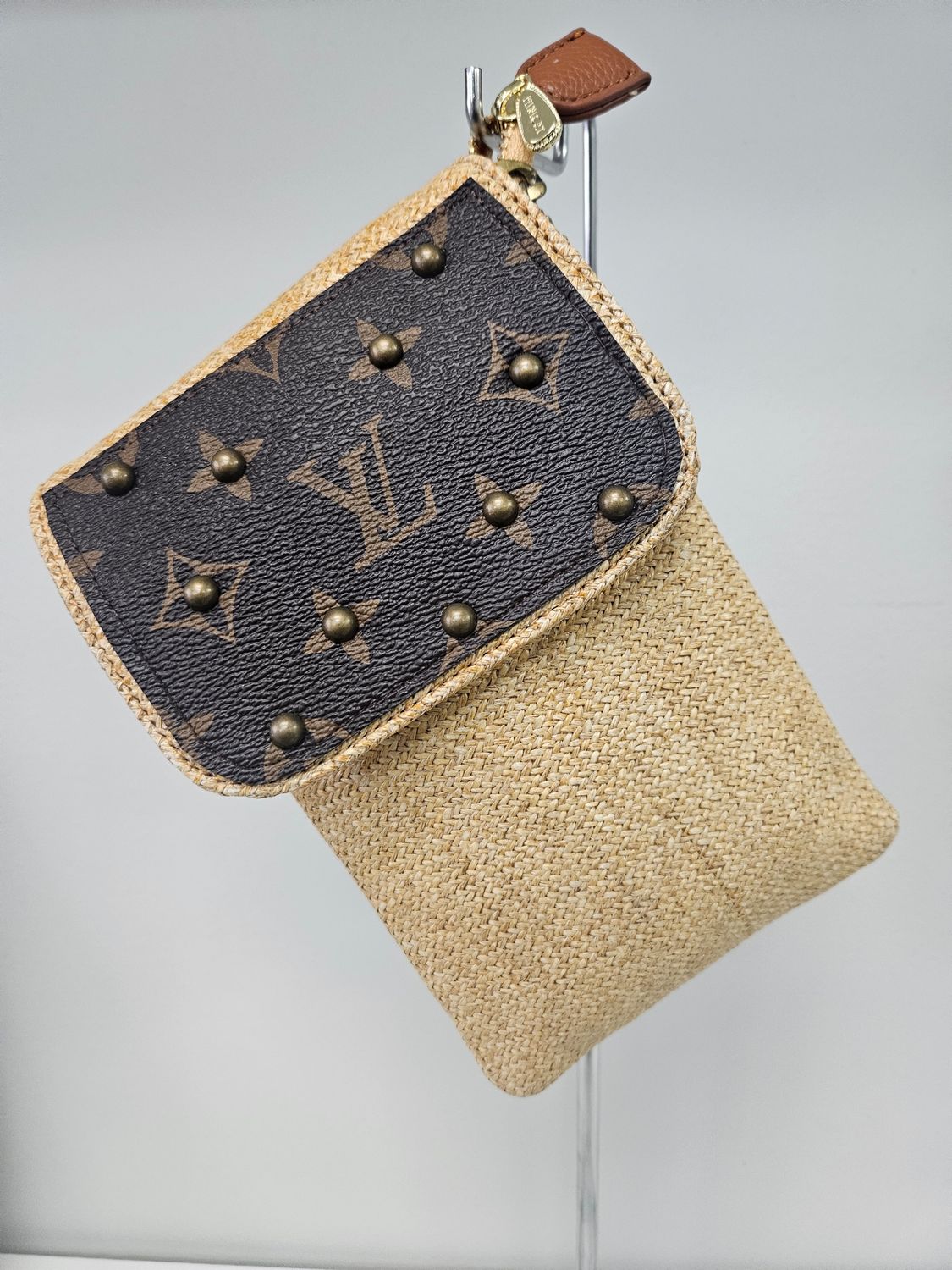 Summer So Louie Crossbody