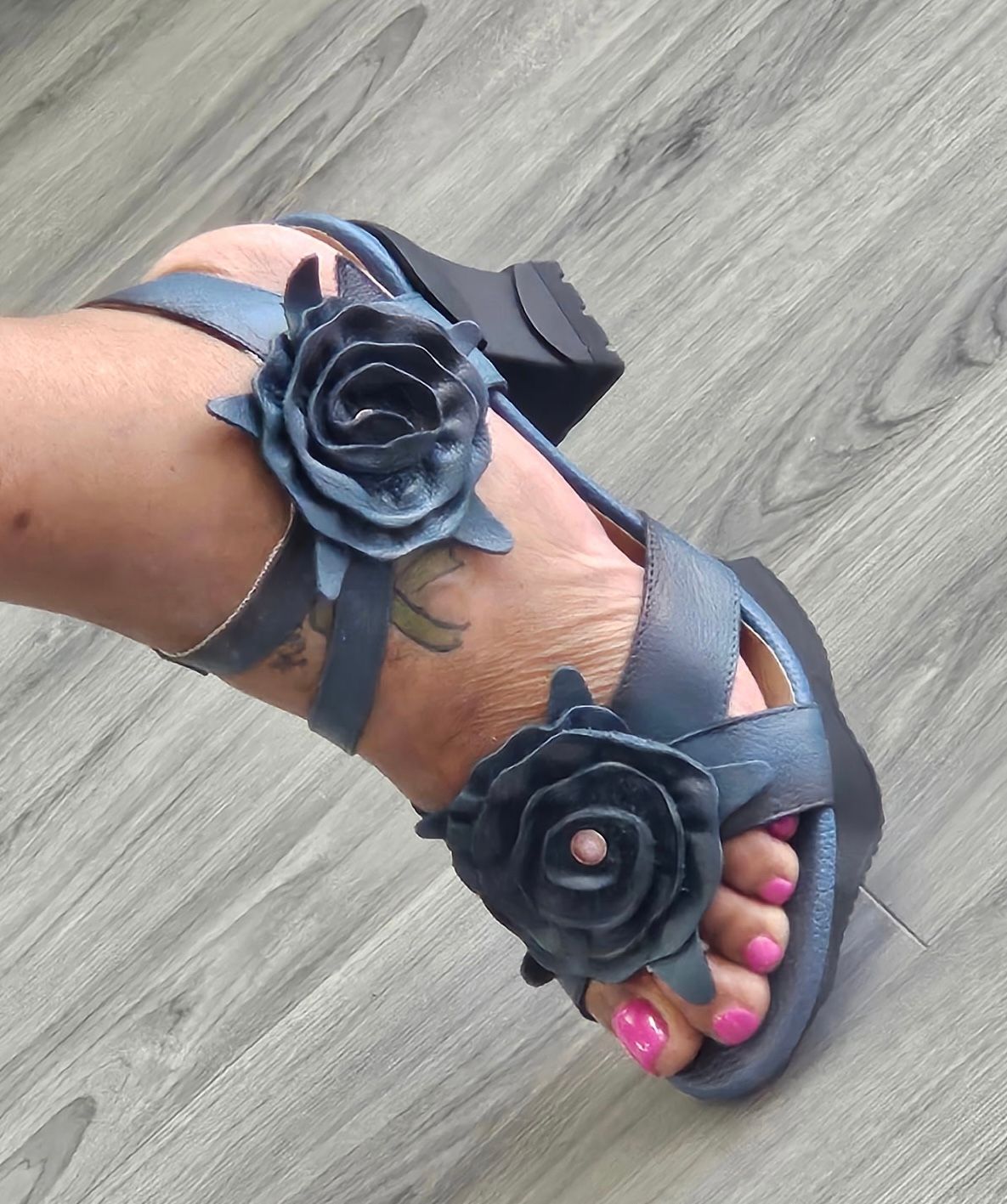 Shelly By L&#39;ARTISTE - Navy