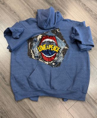 Love &amp; Peace Sweatshirt