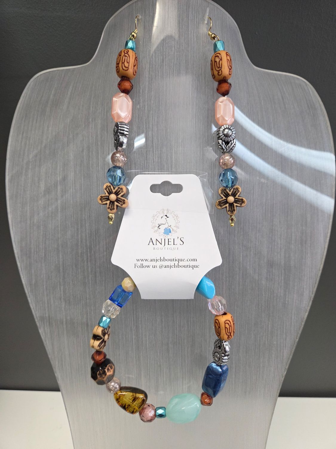 Handcrafted Beaded Earrings &amp; Bracelet