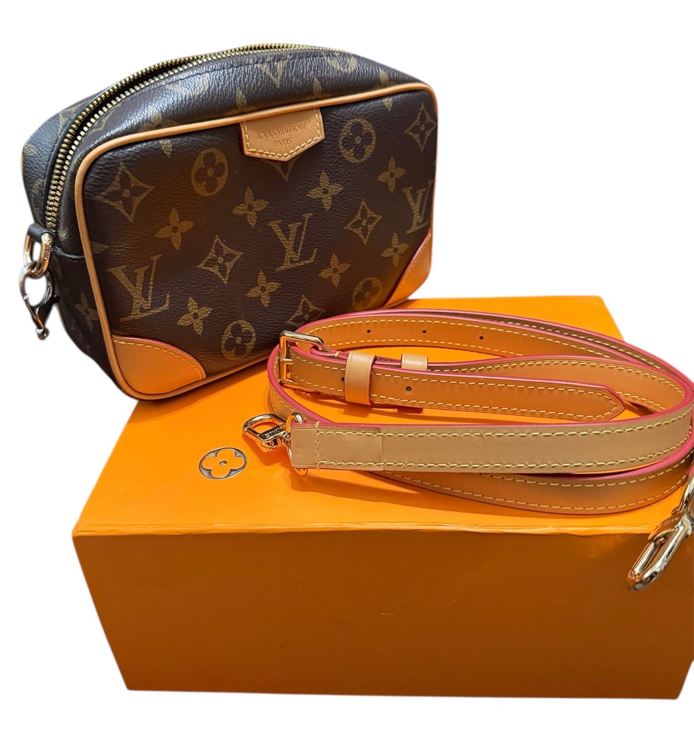 Designer Inspired Trocadero Wearable