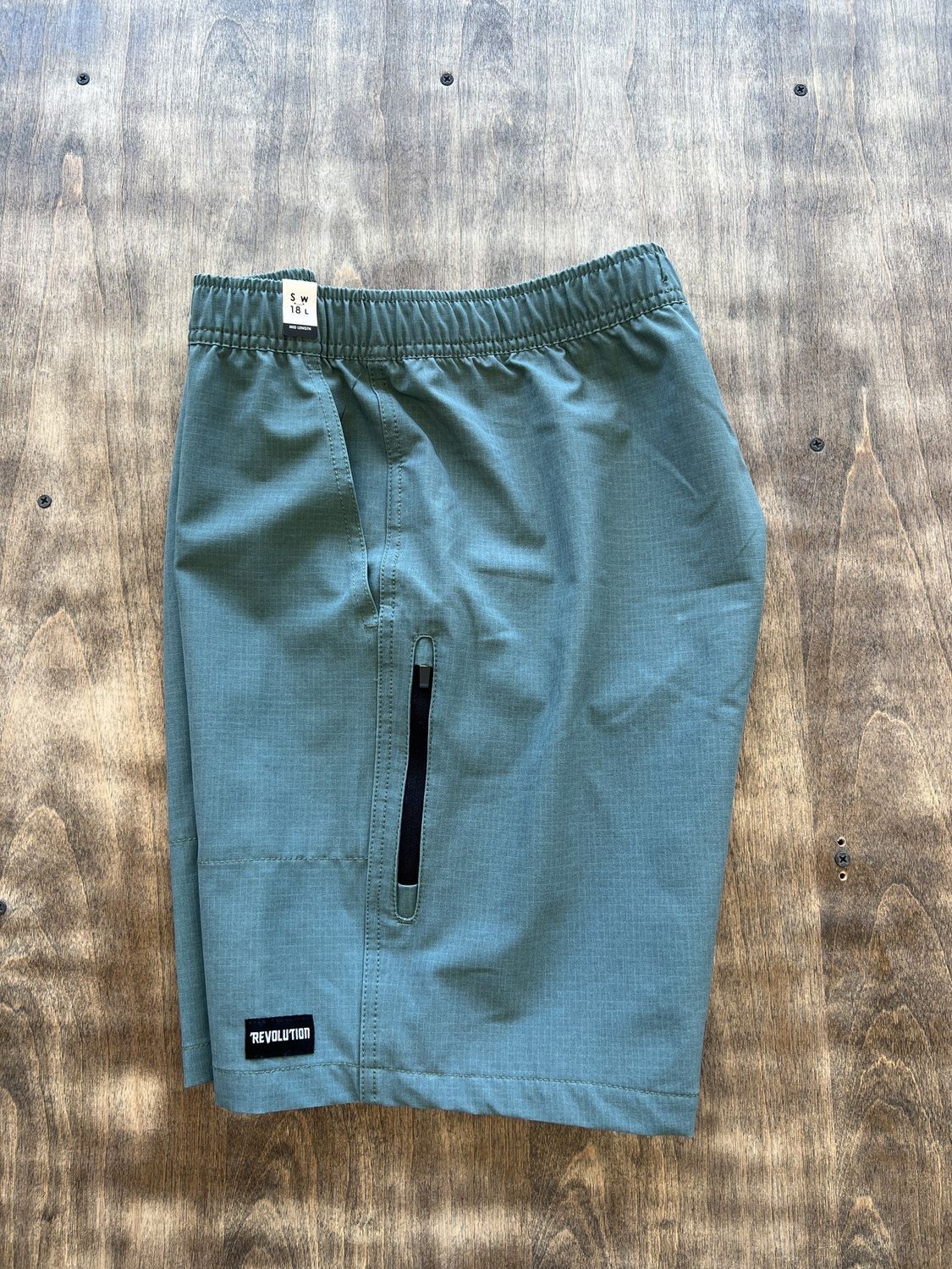 TRAVELER WKSHT, Color: OLIVE, Size: S