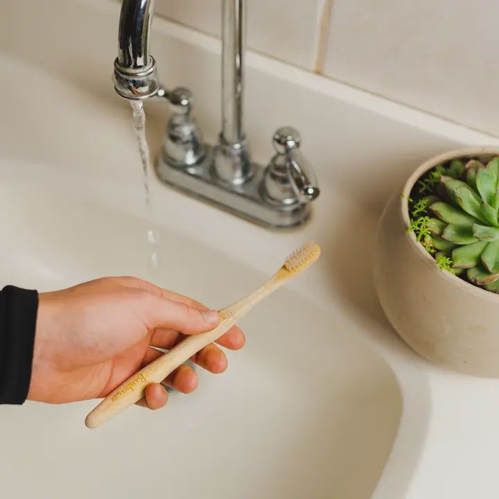 Bamboo Toothbrush - Adult