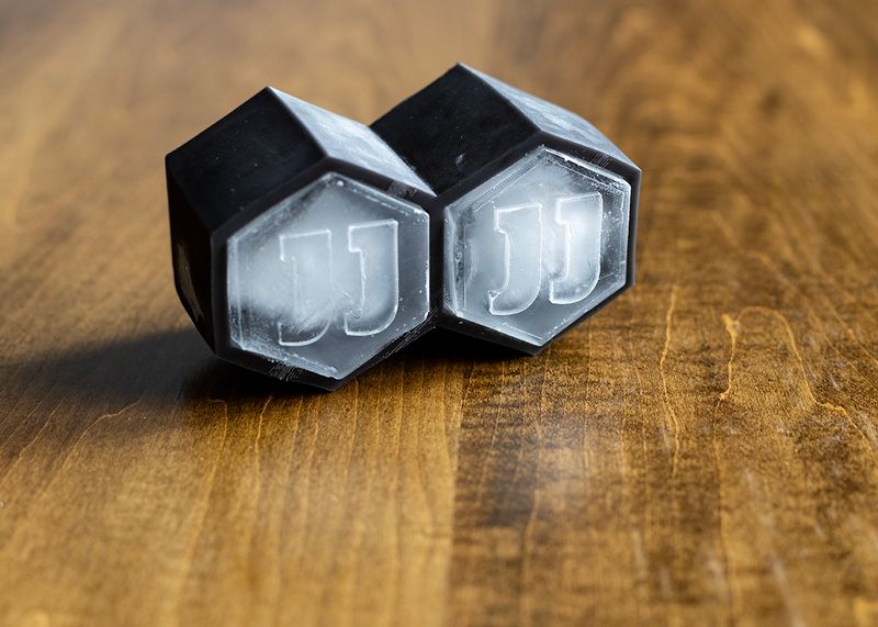 JJ ICE MOLDS