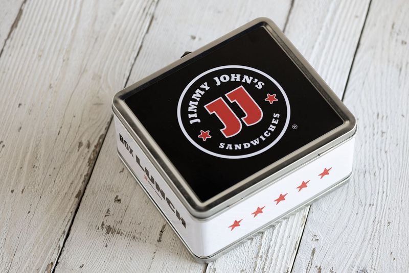 TIN LUNCH BOX