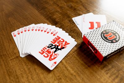 JJ PLAYING CARDS
