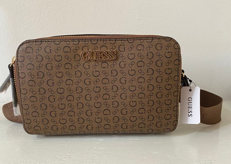 Crossbody Guess