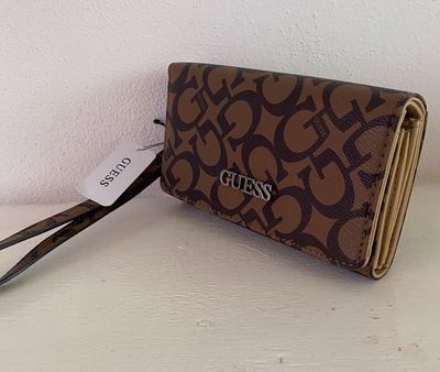 Cartera Guess Cafe