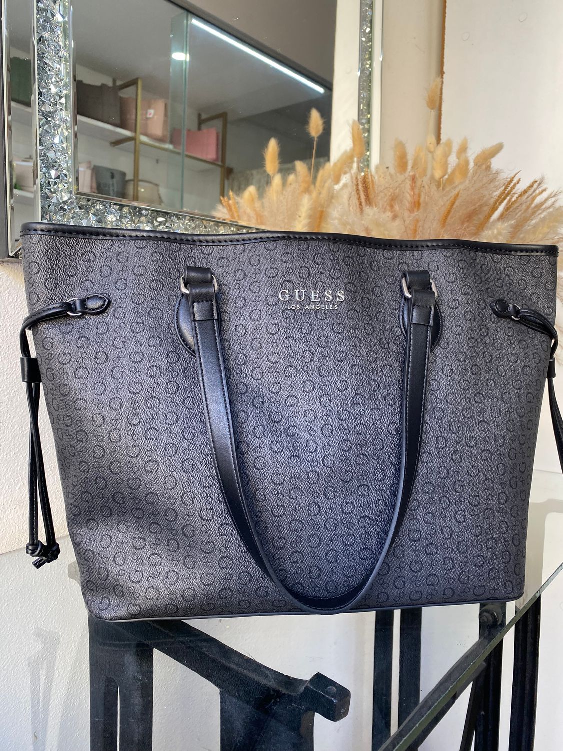 Tote GUESS