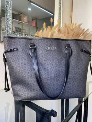 Tote GUESS