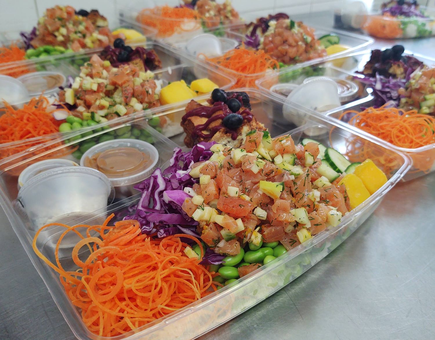 Bol poké avec choix de protéines *sans lactose ni gluten*