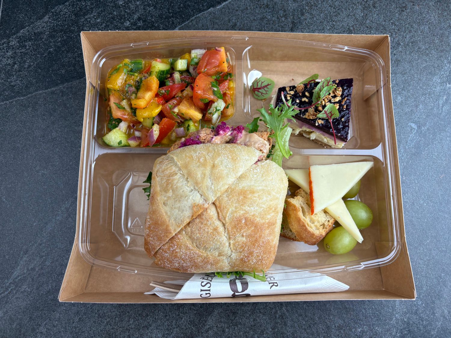 Boîte-repas avec choix de sandwichs