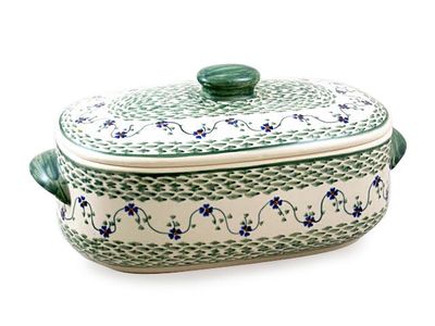 Medium Covered Casseroles