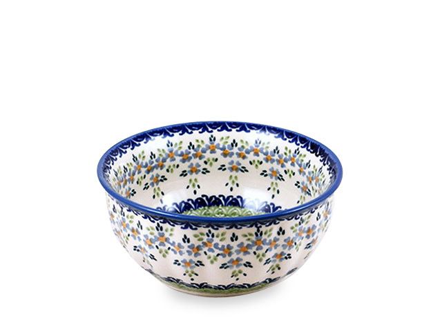Wisteria F18 Fluted Chili Bowl